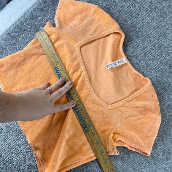 ALO Yoga Terry Beachside Short Sleeve Orange Square Neck Crop Top Womens M - Picture 4 of 9